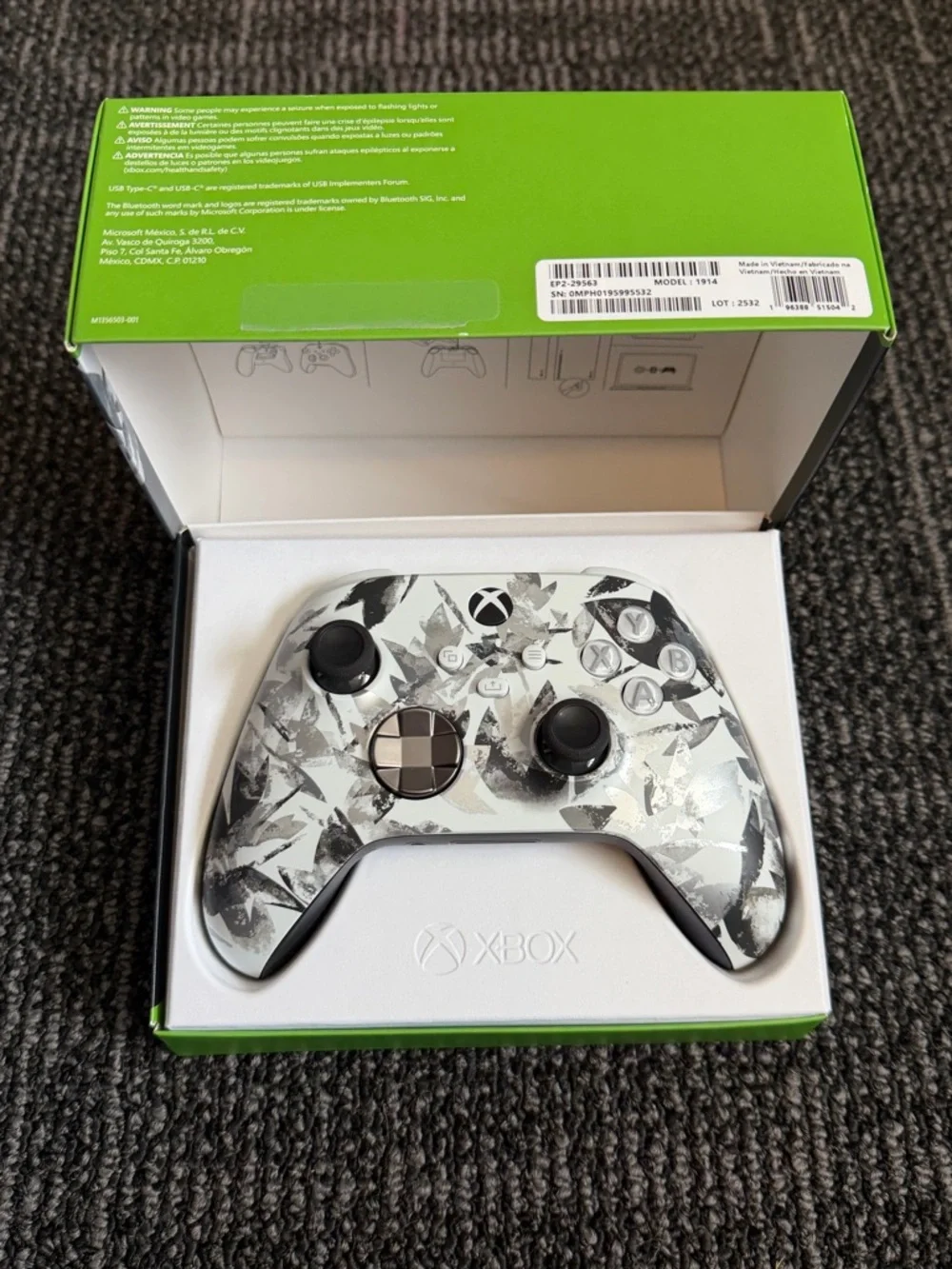 Xbox Wireless Controller (Stormcloud Vapor) Special Edition